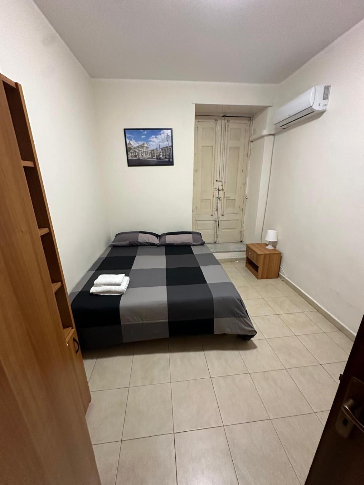 Agata House Hotel Катания Екстериор снимка